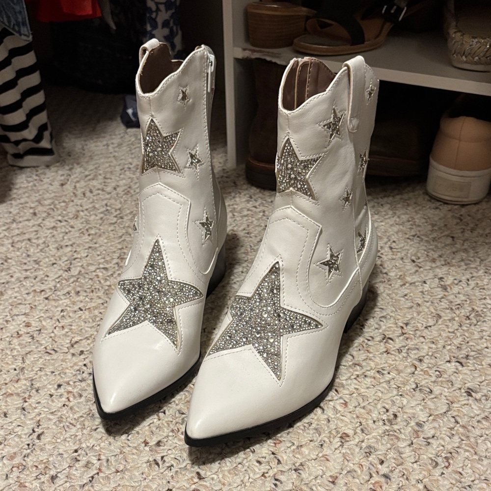 Betsy Johnson Star Ankle Boot